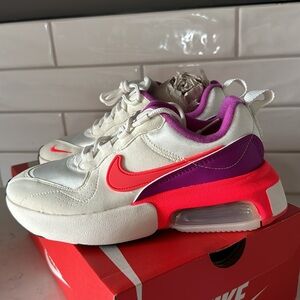 NIKE Air Max Verona